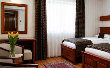 Standard Room - Twin Beds